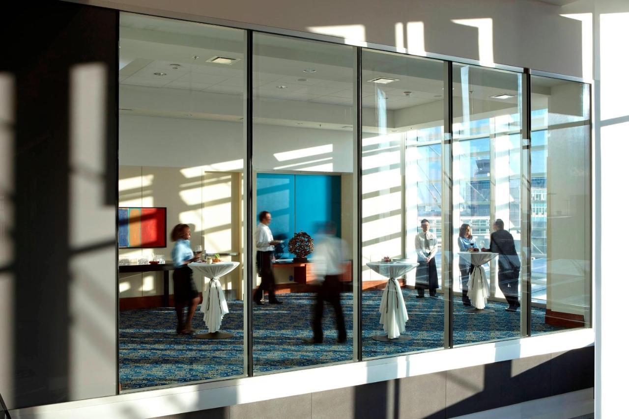 Marriott Montreal Airport In-Terminal Hotel Dorval Eksteriør bilde