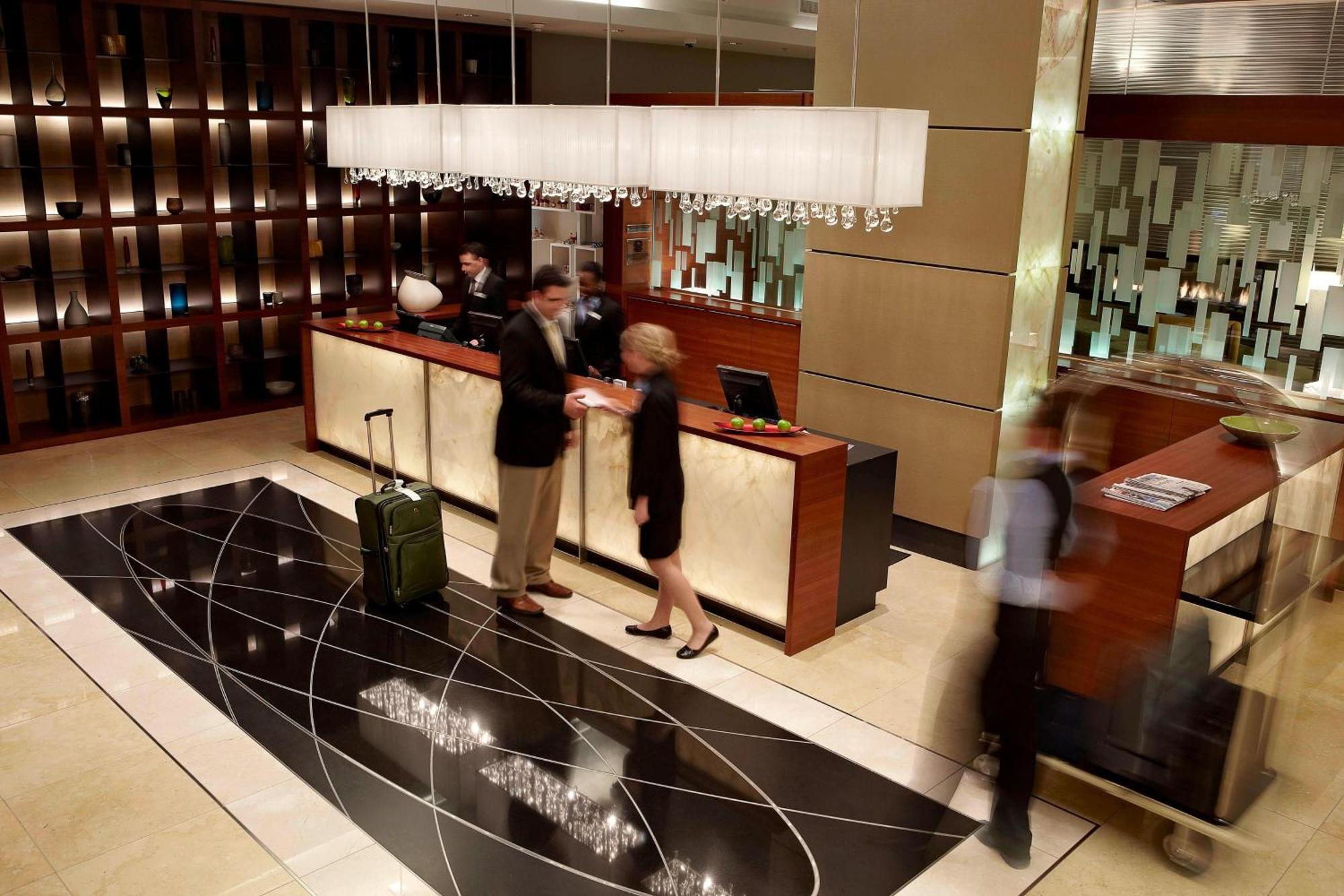 Marriott Montreal Airport In-Terminal Hotel Dorval Eksteriør bilde
