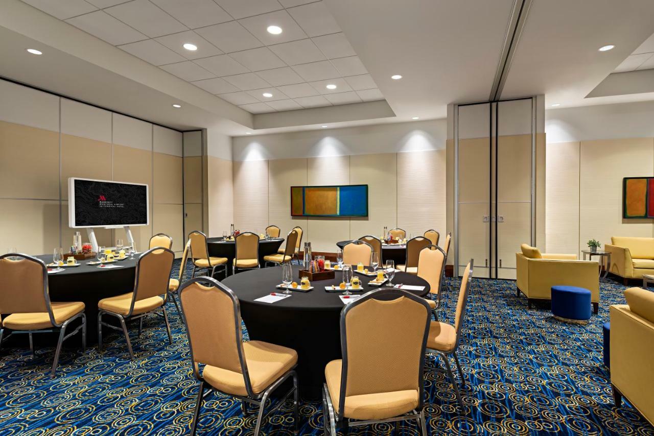 Marriott Montreal Airport In-Terminal Hotel Dorval Eksteriør bilde