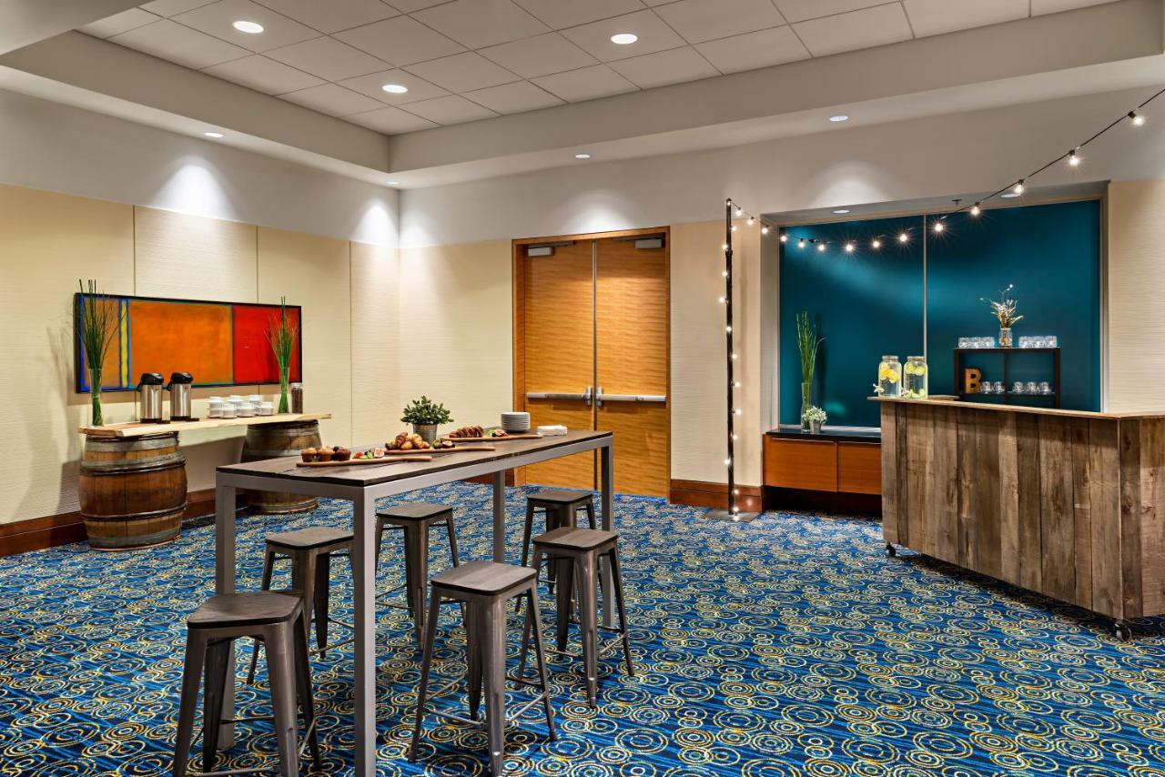 Marriott Montreal Airport In-Terminal Hotel Dorval Eksteriør bilde